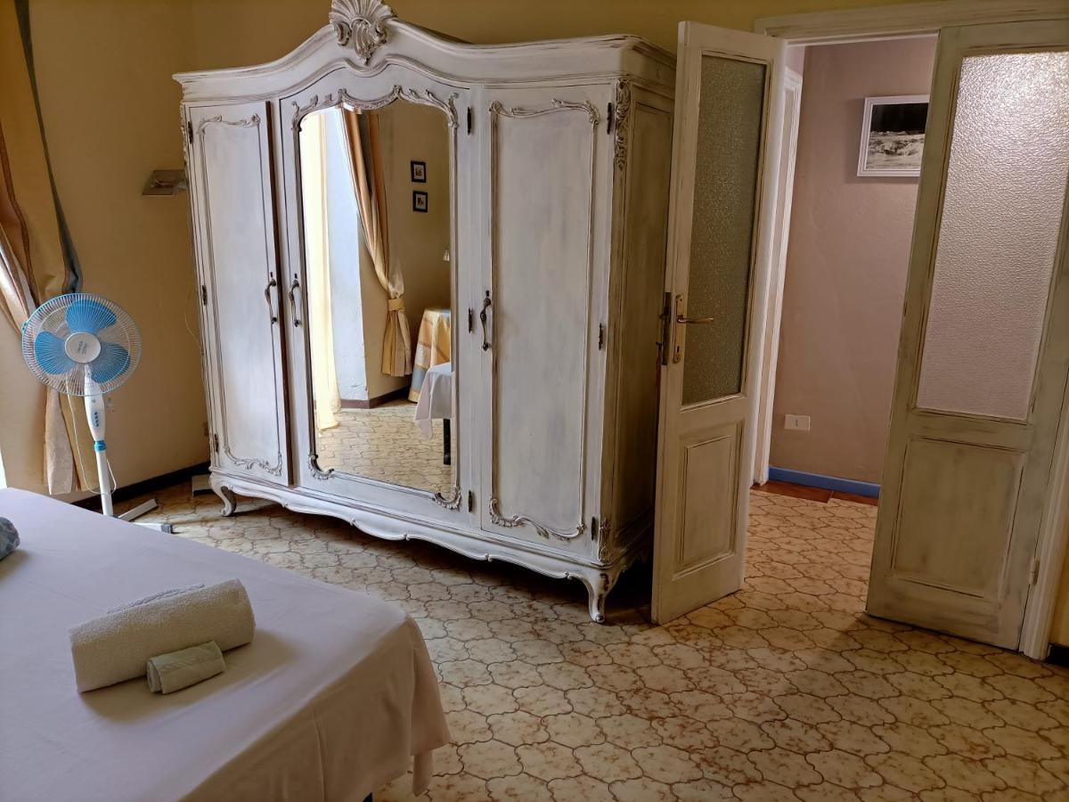 La Terrazza Nel Cuore Di Capoliveri المظهر الخارجي الصورة