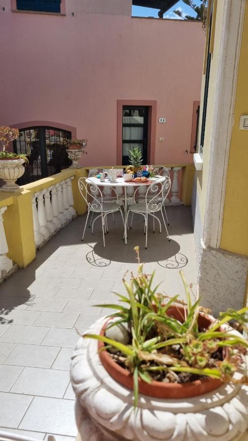 La Terrazza Nel Cuore Di Capoliveri المظهر الخارجي الصورة